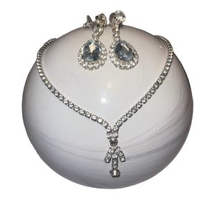 Silver Lariat Necklace Rhinestone Teardrop Earrings Wedding Bride Bridal Jewelry